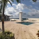 Apartamento 2 Dormitorios Zona Norte. Vista Lateral Mar
